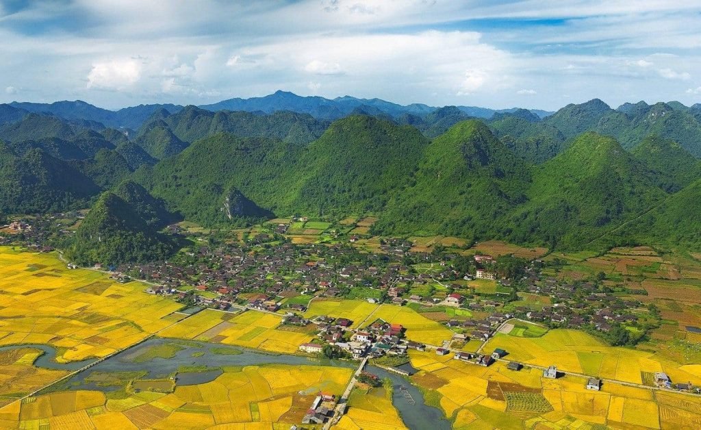 Hanoi to Van Son Cycling Tour 3 Days: Explore the Roof of Muong Bi